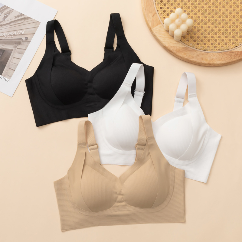 Transfronterizos ropa interior líquido base invisible sin marca ropa interior damas grandes pechos pequeños pechos colaterales anti-prolapso copas de bra