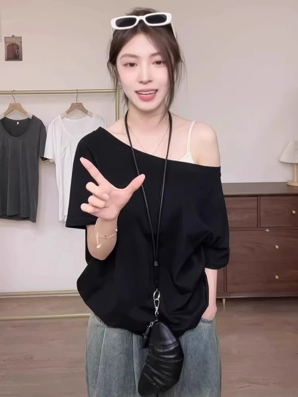 ホワイトオフショルダーオフショルダーTシャツレディース半袖2025年夏新作ゆったりスリムワンショルダーハイエンドホットガールトップ|undefined