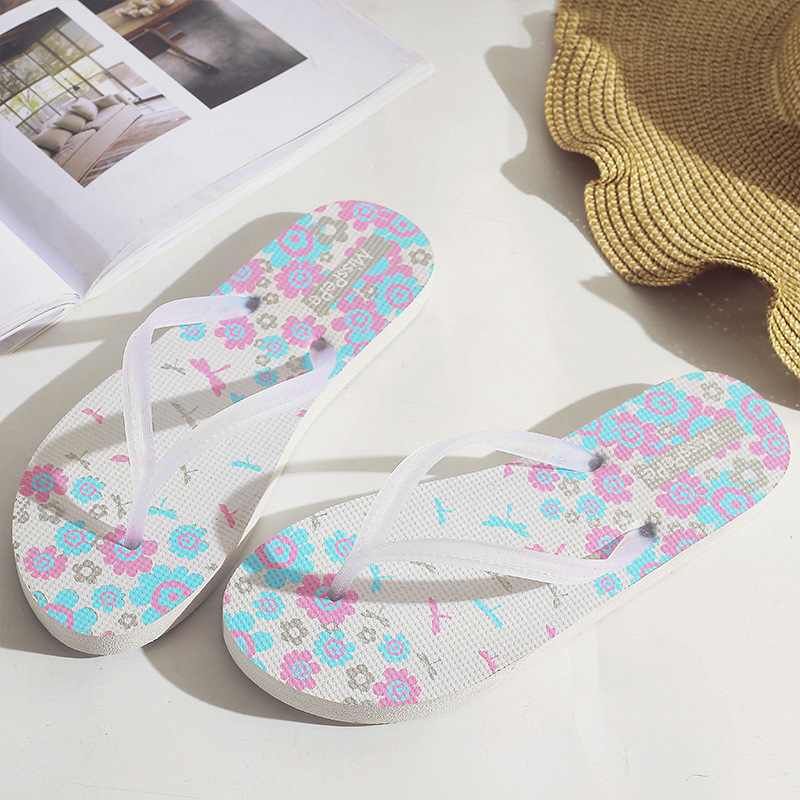 Hermosas zapatillas de verano de moda para mujeres nuevas zapatillas de baño antideslizante para estudiantes nuevas zapatillas de playa
