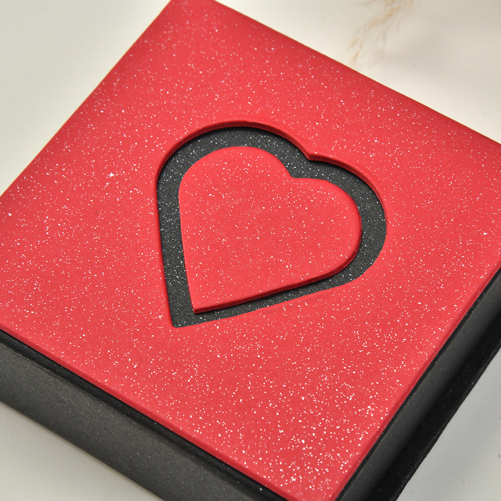 Classic Style Heart Shape Cardboard Jewelry Boxes display picture 2