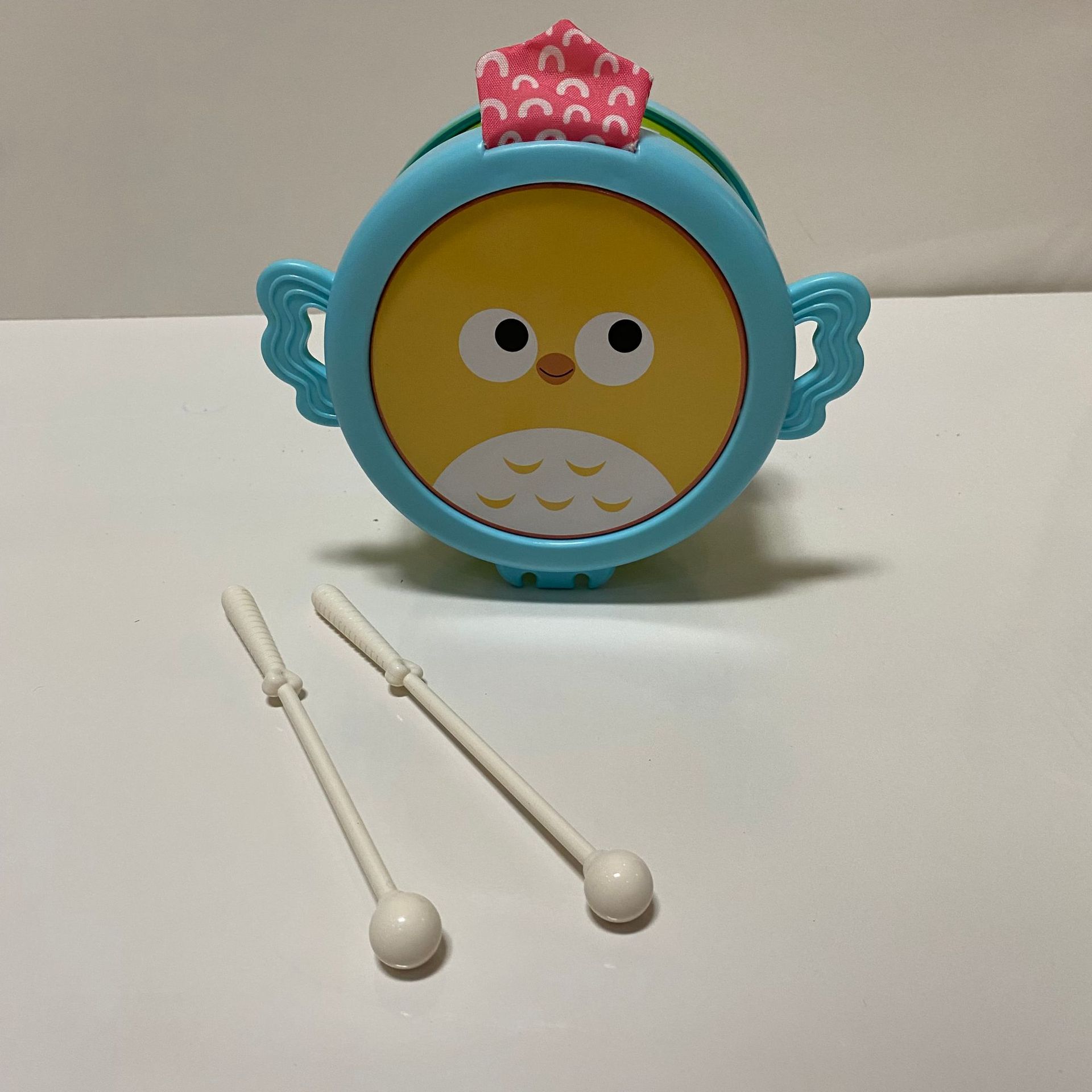 Transfronterizos bebés interiores tambores batería