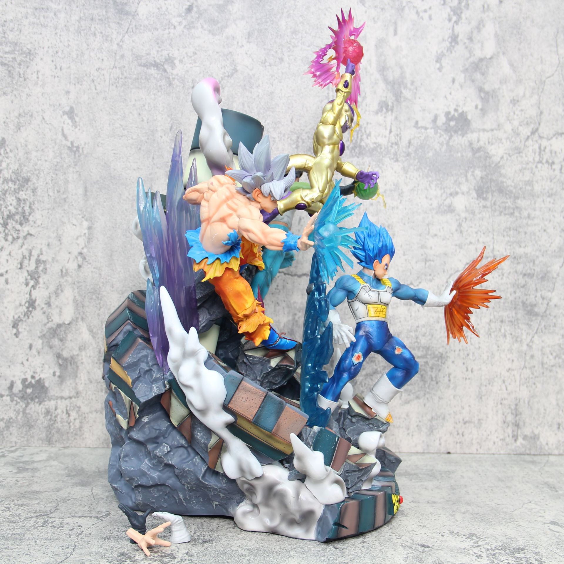 超大号手办七龙珠力量大会孙悟空贝吉塔弗利萨17号模型摆件