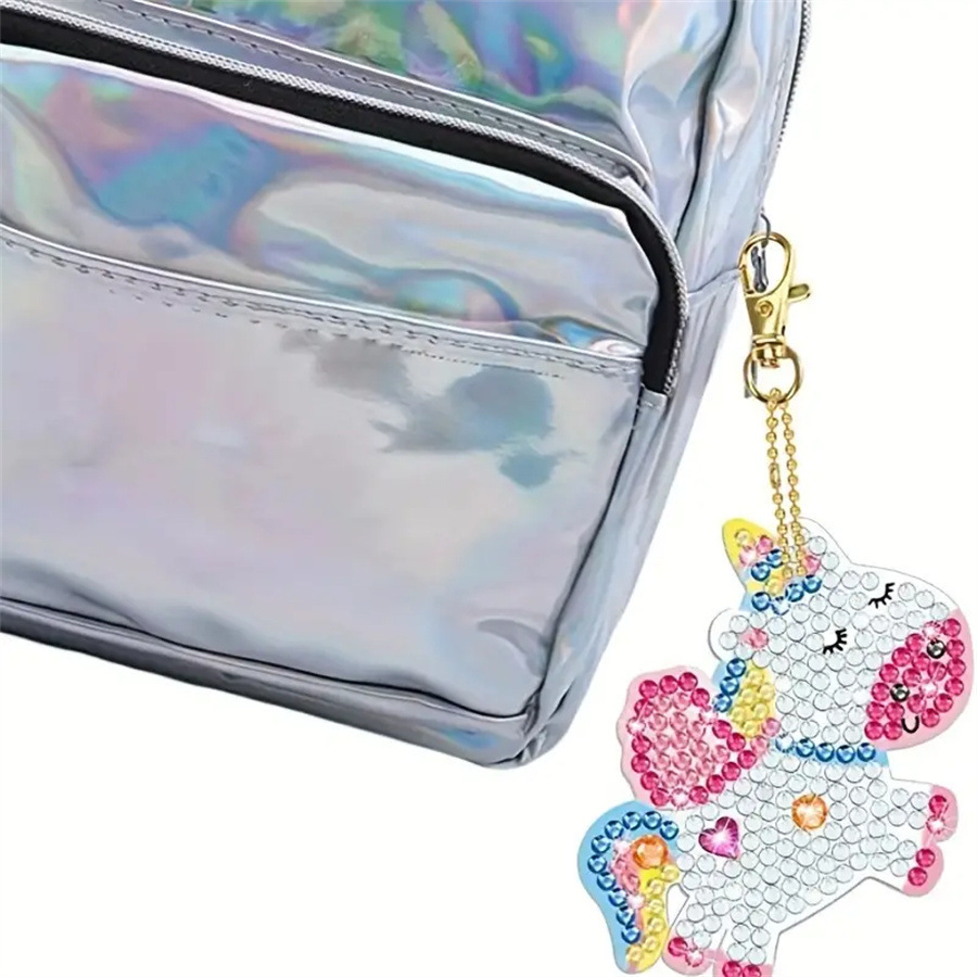 Cross-border 5D Diamante pintado llavero bolsos de dibujos animados DIY colgantes juguetes para niños decoraciones personales creativas hechas a mano