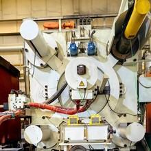 压铸机冷室压铸机自动压铸机压铸机液压系统 伊之密2000吨