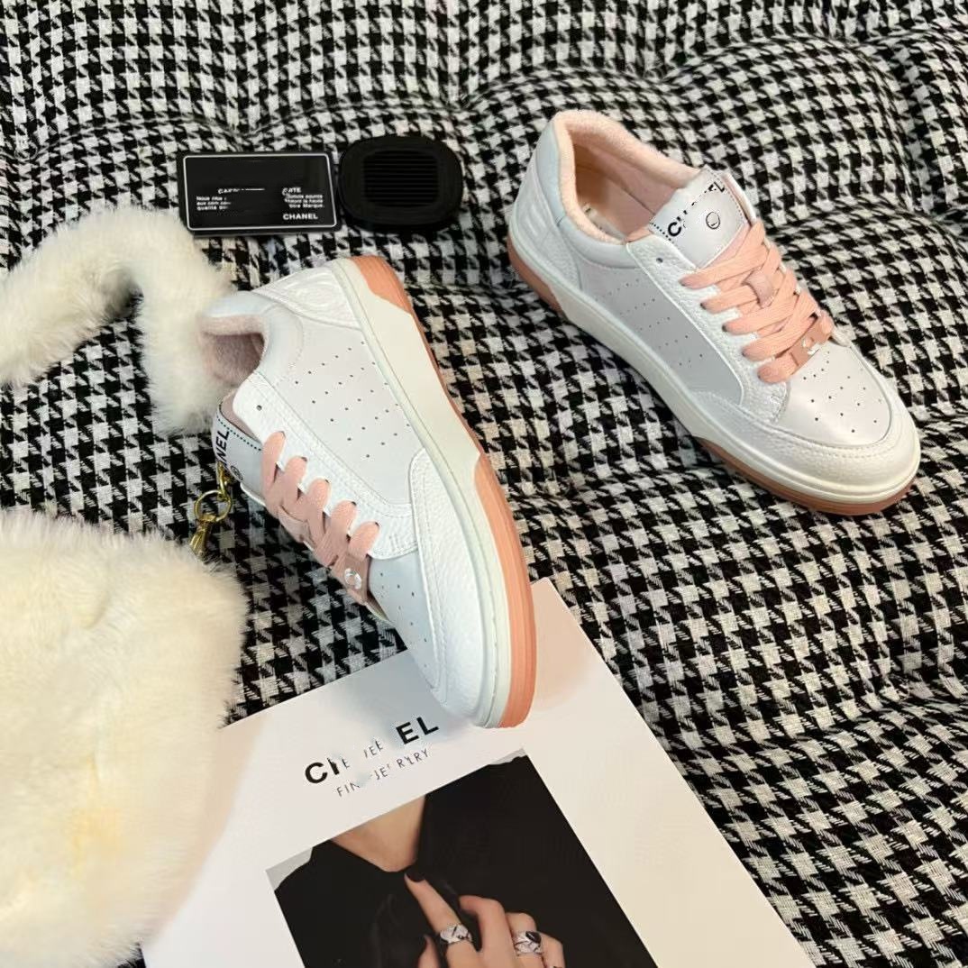 분홍색 얇은 낮은