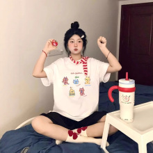 ������ʽ��ɫ����t��Ů��2026�¿�W������oversize�������·���