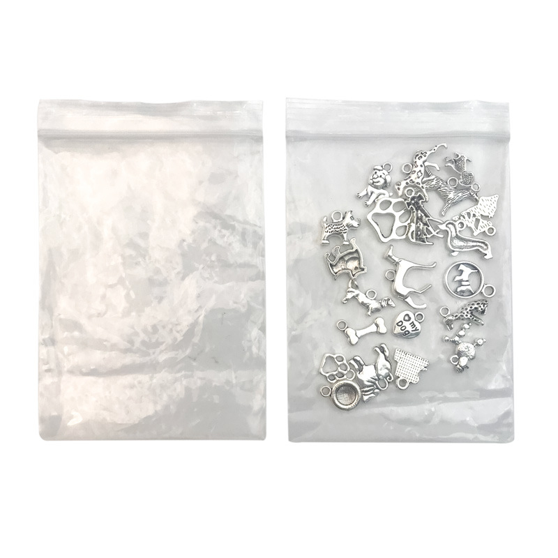 Venta caliente de fábrica 1 caniche plata Xizanga accesorios colgante DIY accesorios animales antiguos plata cachorro hueso pata