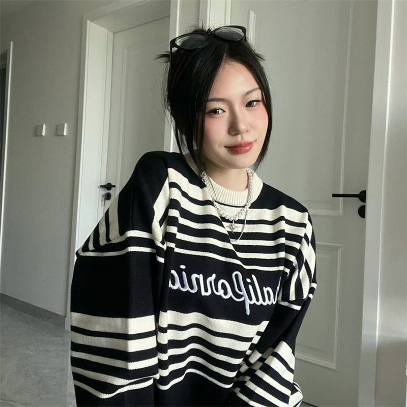 Women's Loose Japanese Style Retro Striped Sweater Image 1