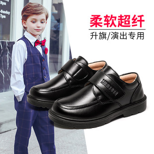 Мальчики черные кожаные туфли в летних новых студентах британского стиля.