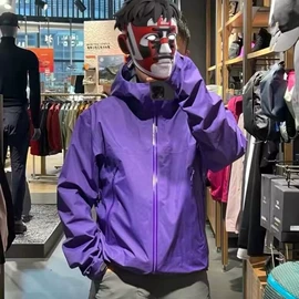 冲锋衣、裤;软壳衣裤;抓绒衣裤