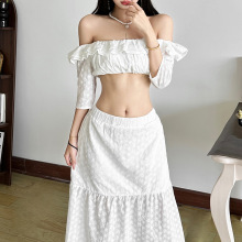 欧美风2025夏季新款女装甜美风纯色修身露肩短上衣搭配波点中长裙