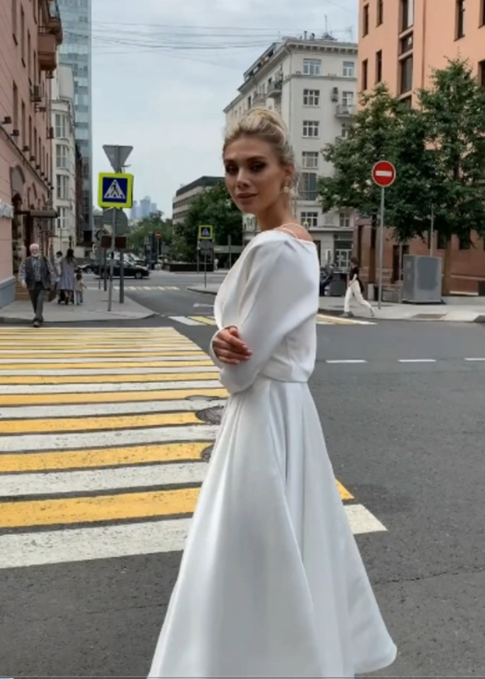 Primavera europea y americana y verano Comercio exterior nueva ropa de mujer deseo Amazon nuevo sexy V-cuello Vestido de manga larga transfronteriza image 2