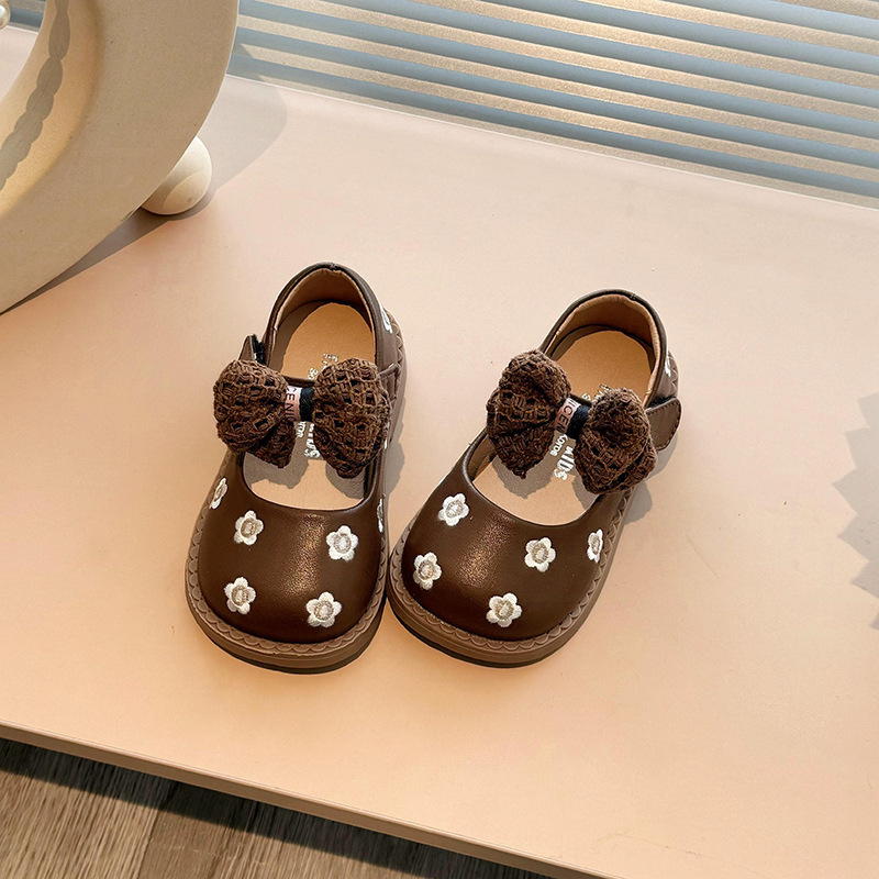 女の子の靴夏のプリンセスシューズ女の子のレトロな刺繍入り革靴浅い口ビーニーシューズベビーシングルシューズソフトソール 3-6|undefined