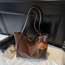 �͹Ŵ���������Ů2025�¿��n�泱�r��С���μ���߼���ͨ�����ذ�