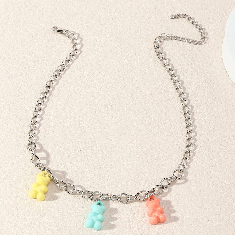 Rétro Frappé Couleur Transparent Ours Pendentif Collier En Gros Nihaojewelry display picture 5