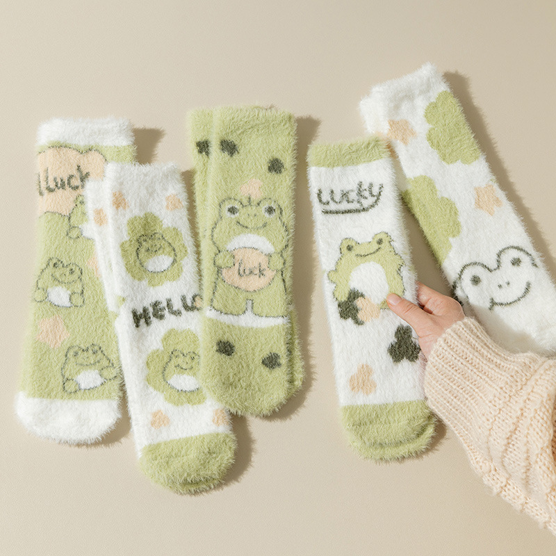 Green frog mink velvet socks women's winter fleece-lined thickened home sleeping floor socks furry tube socks Green frog mink velvet socks women's winter fleece-lined thickened home sleeping floor socks furry tube socks