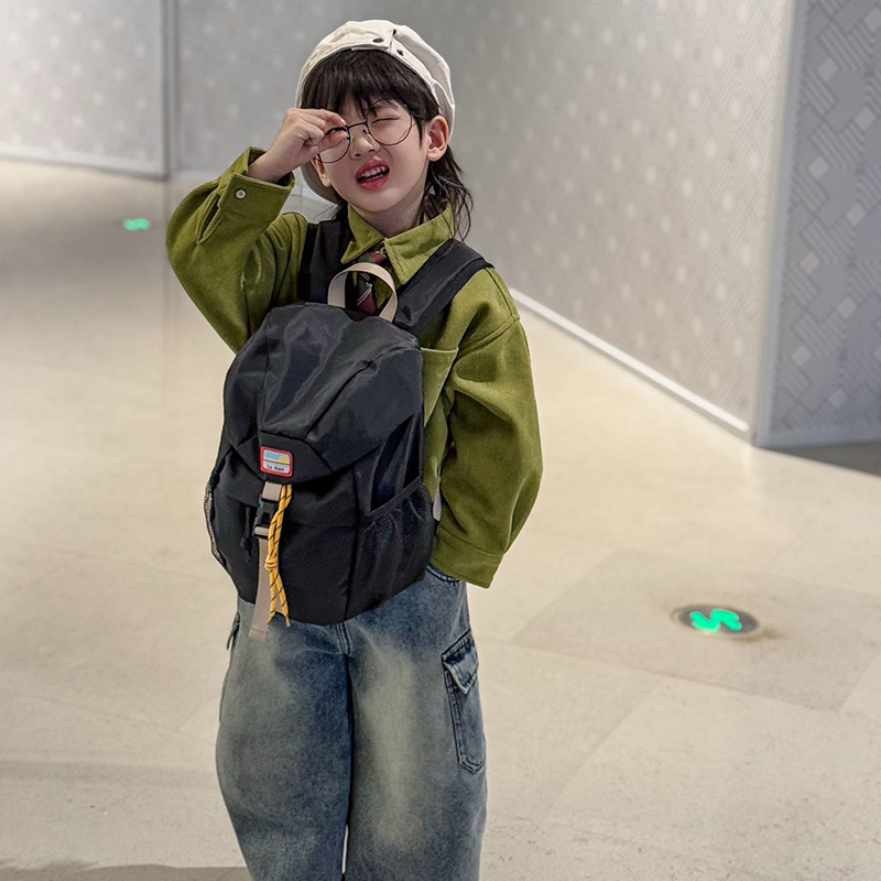 Mochila coreana para niños y niñas, color extranjero, mochila escolar de gran capacidad 2025, nueva bolsa de viaje para niños