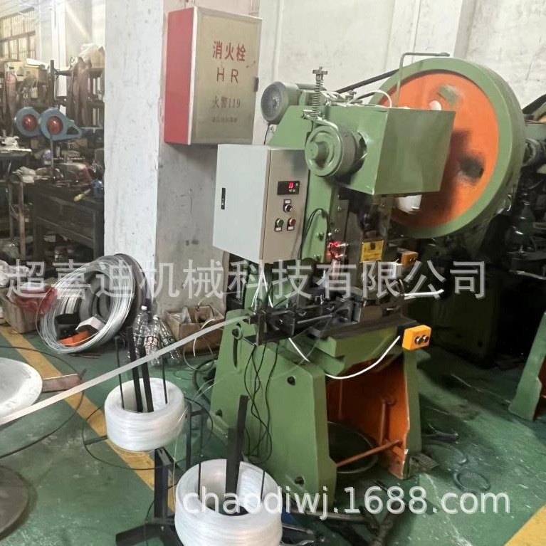 新型夹码钉机械 床网夹设备