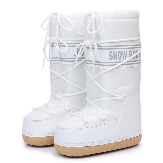 Y025 Same Style Internet Popular 2024 Winter Ski Space Boots Fashionable Round Head Middle Tube Women's Snow Boots Thickened Moon Shoes