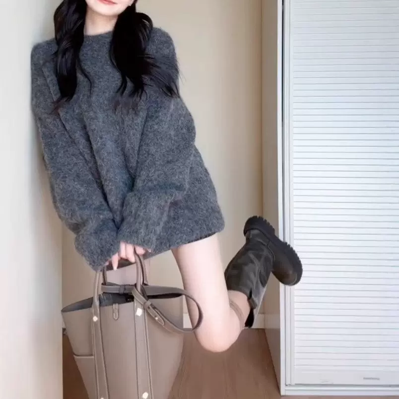 新款深秋初冬穿搭灰色宽松慵懒风套头毛衣女美拉德针织衫上衣