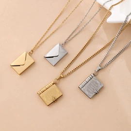 手镯;项链;耳环