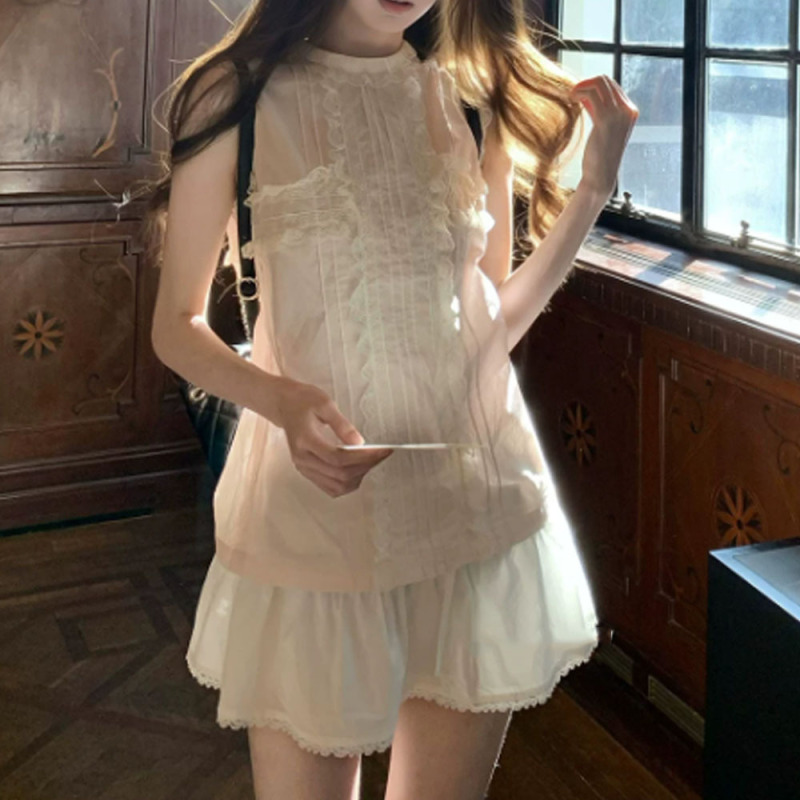 【Jojo Private Fashion Line】Light Pink Sleeveless Shirt for Women, Vintage Chanel-Style Lace-Trimmed Vest Top, Summer 2026