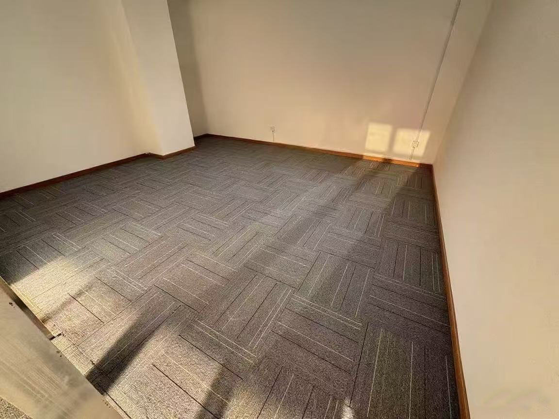 4eb88537f094a9699e537f8544a8be