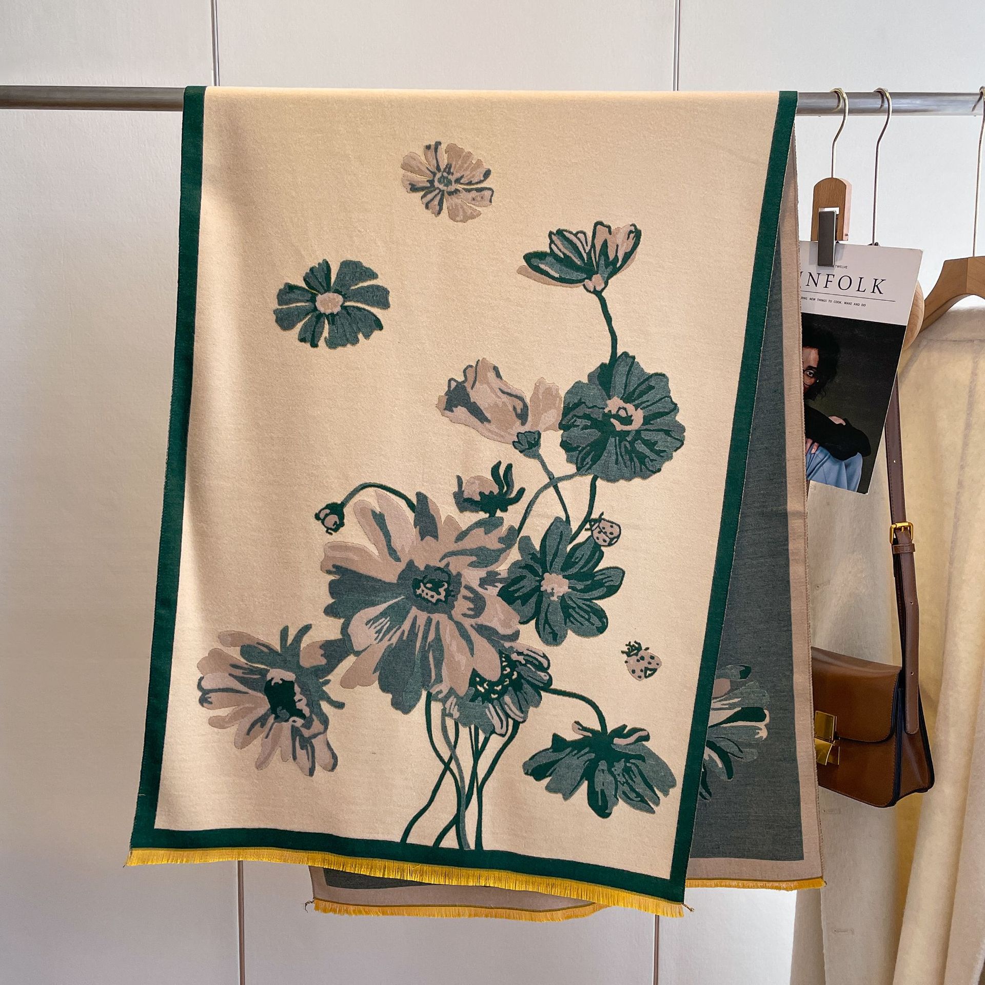 2023 nuevo otoño e invierno cálido doble uso simple todo partido chal Margarita impresa bufanda de Cachemira bufanda engrosada