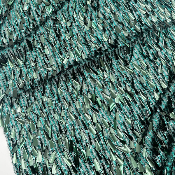 three dimensional cloth drop-shaped
