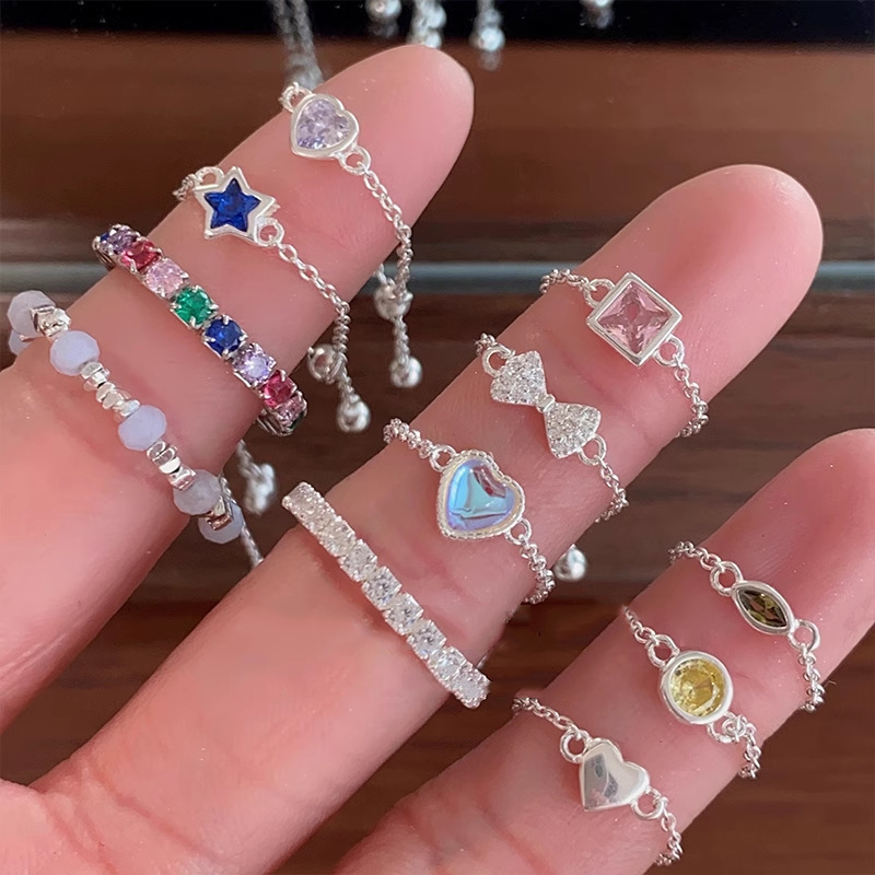 Levendige edelsteenring voor dames, met helende en gelukbrengende energie in een minimalistische Europese stijl. Hypoallergeen, bestand tegen verkleuring en duurzaam._voghion.com