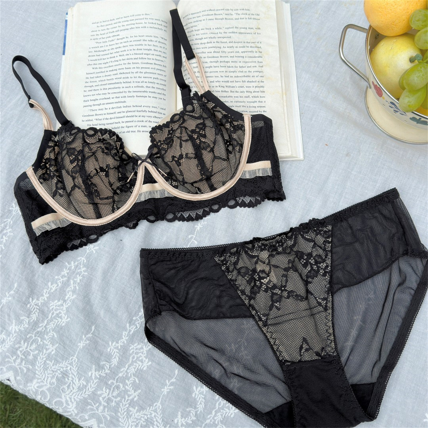 6864 Pure Desire Sexy French Encaje Anti-convexo Anillo de acero suave Ropa interior Pechos grandes Sujetador transpirable de algodón fino