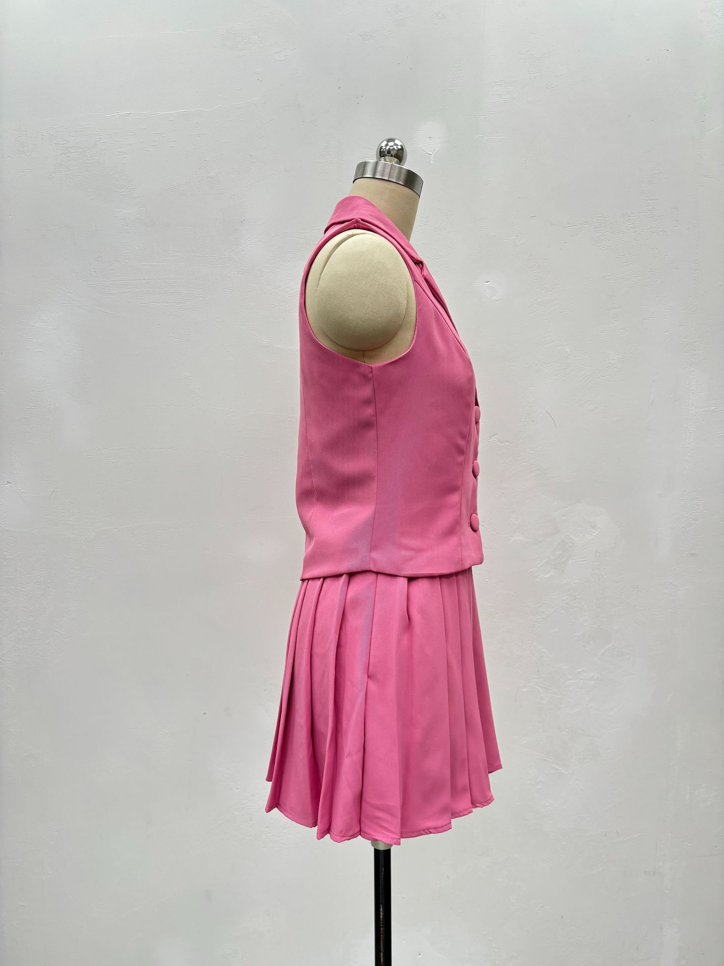 African Spring/Su New European American Women's Outfit: Sleeveless Vest And Pleated Short Skirt Two-Piece Set For_ecoleips.com