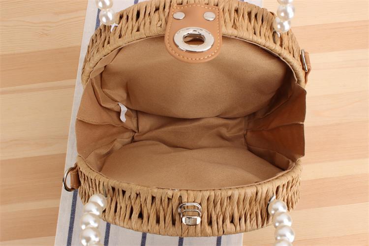 Small Size Women's Small Straw Solid Color Vintage Style Classic Style Semicircle Lock Clasp Straw Bag