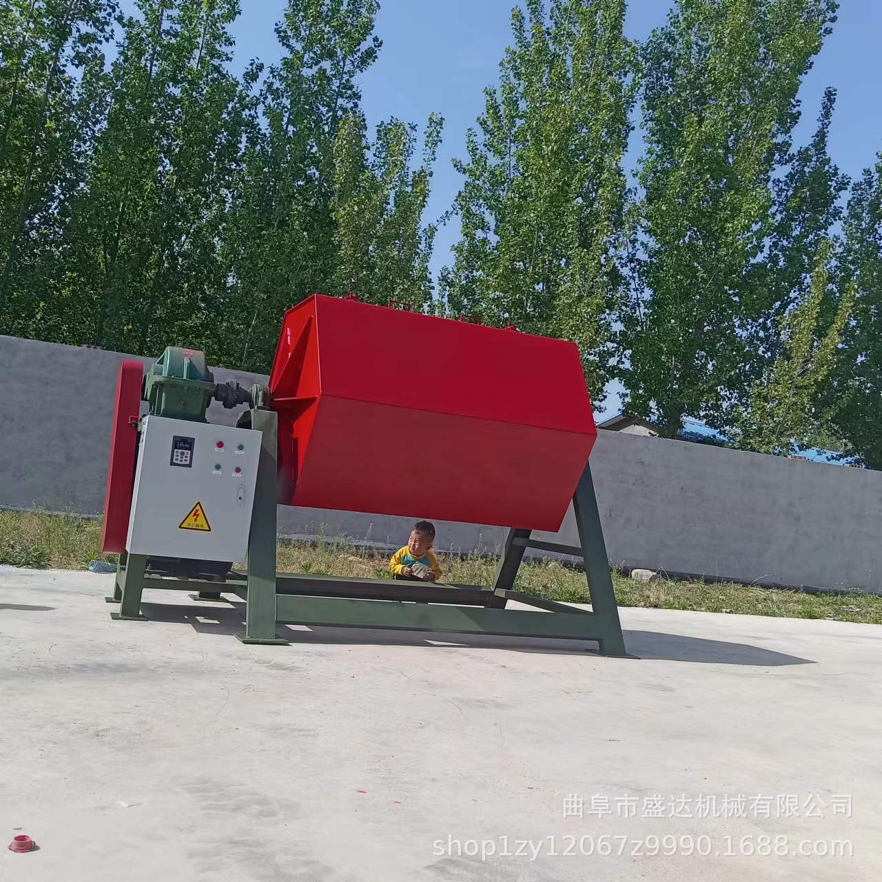 锌合金抛光震动研磨机木头内衬滚筒抛光机金属铁件六角滚筒研磨机