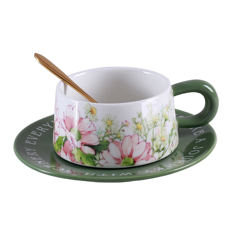 Estilo fresco pintado a mano pequeña margarita tulipán juego de tazas y platillos de té de la tarde en casa de oficina francesa de alto valor