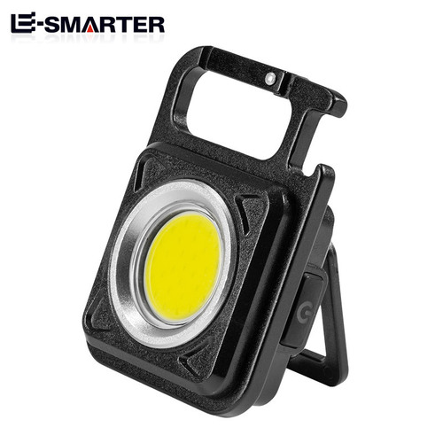 Cross-border ultra-small mini LED light-emitting small flashlight keychain light strong light ultra-light portable flashlight