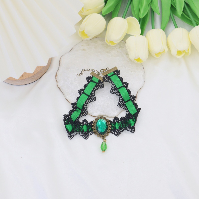 Cross-border para diseño misterioso collar de encaje de cristal de dama collar de diamante joyas de cadena de clavículas