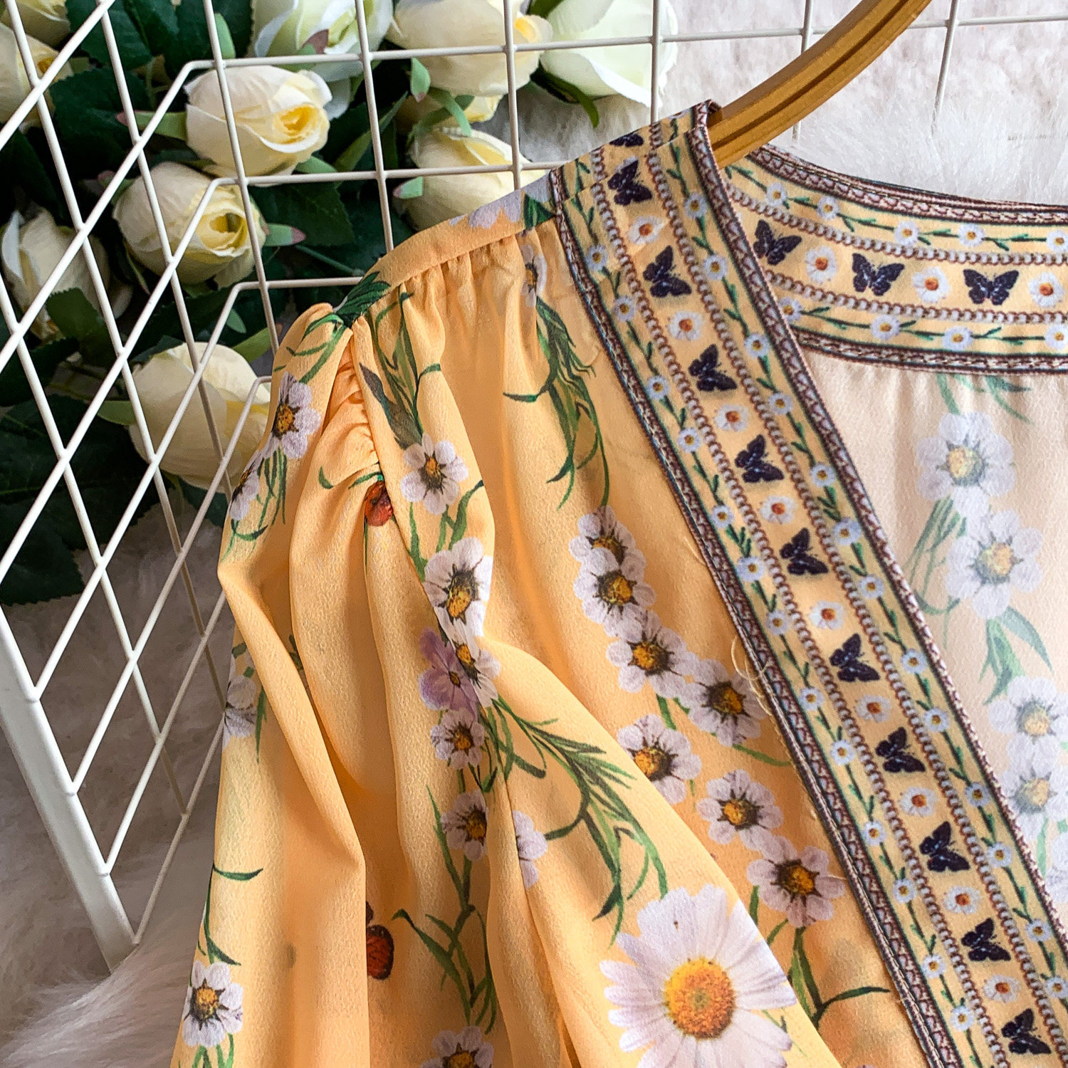 Retro Court Style Women's Dress Sexy Deep V Neck Long Sleeve Summer Floral Print Elegant Fairy Romantic_ecoleips.com
