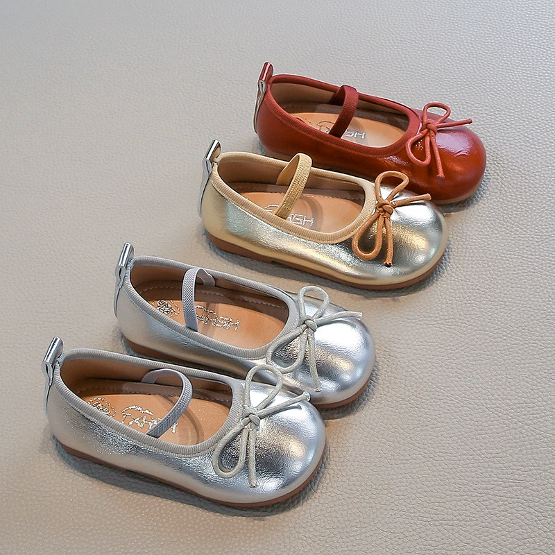 Детские кожаные туфли для девочек весна-осень 2025, новые, туфли для маленькой принцессы, мягкая подошва, балетки, модные