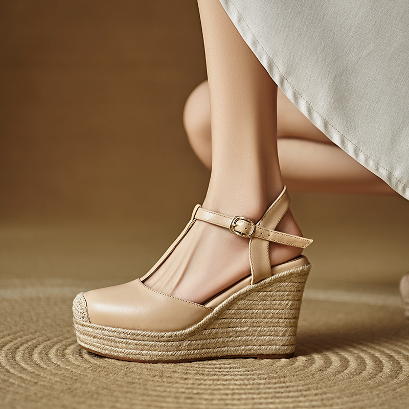 Sandal cao gót nữ mũi nhọn quai chữ T đế xuồng gót 9 cm — màu trắng, màu mơ