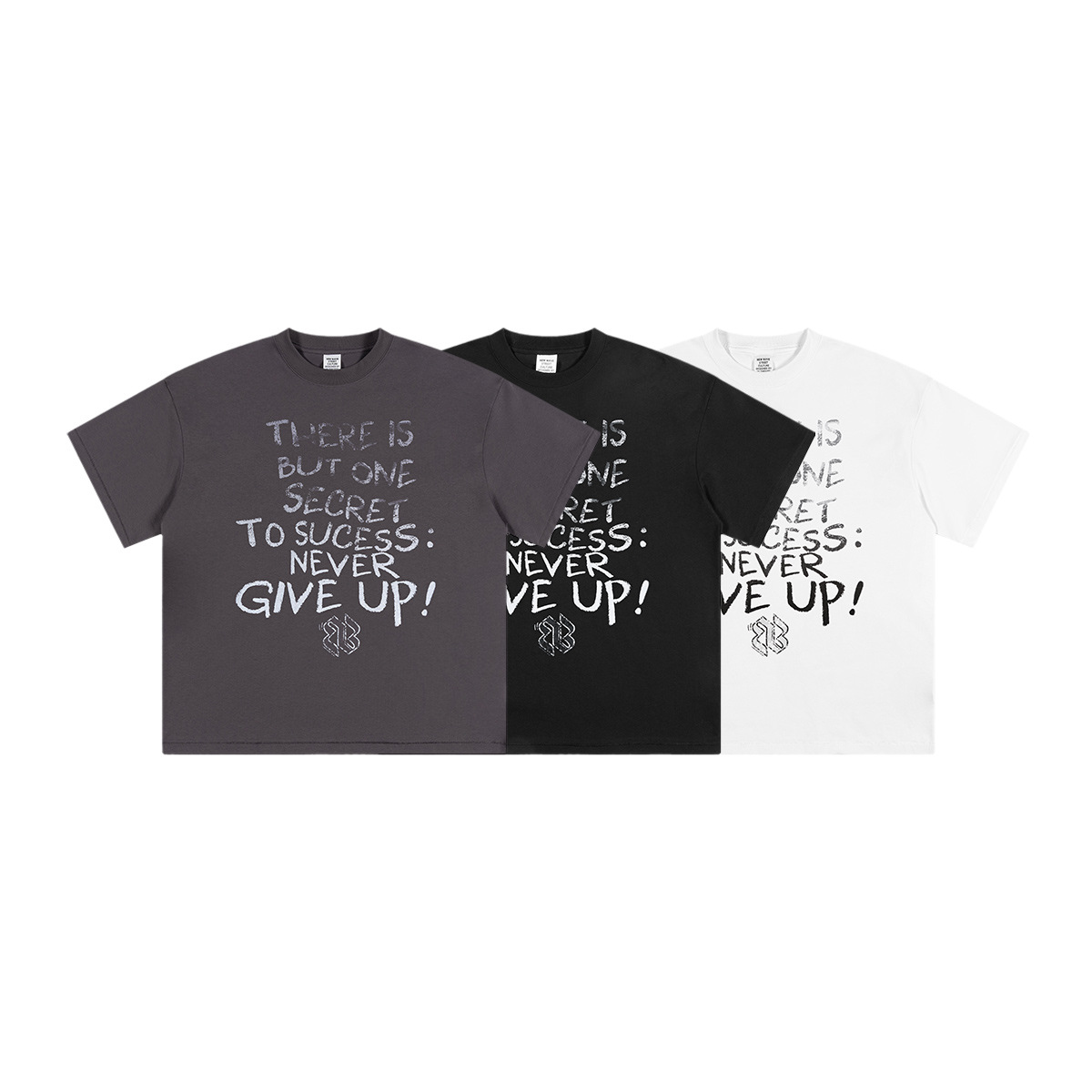 2025 verano Europa y América marca de moda juvenil de alta calidad retro hacer letras viejas impresión gradiente suelta camiseta de manga corta para hombres