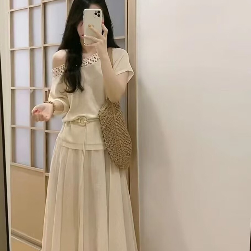 Cream Apricot Knit Set, Gentle Style Top, High-Waisted Flared Skirt, Single Top, Single Skirt