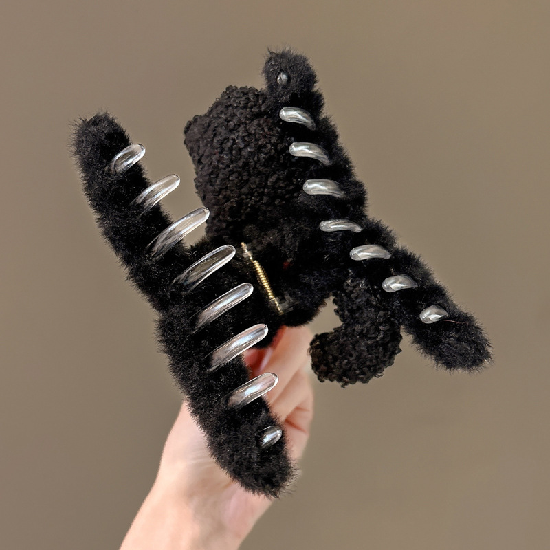 Adorable gato negro pegando clip de cabello de peluche de otoño y invierno mujer cabeza trasera de cabello de tiburón clip de cabello de cabello tarjeta de cabello