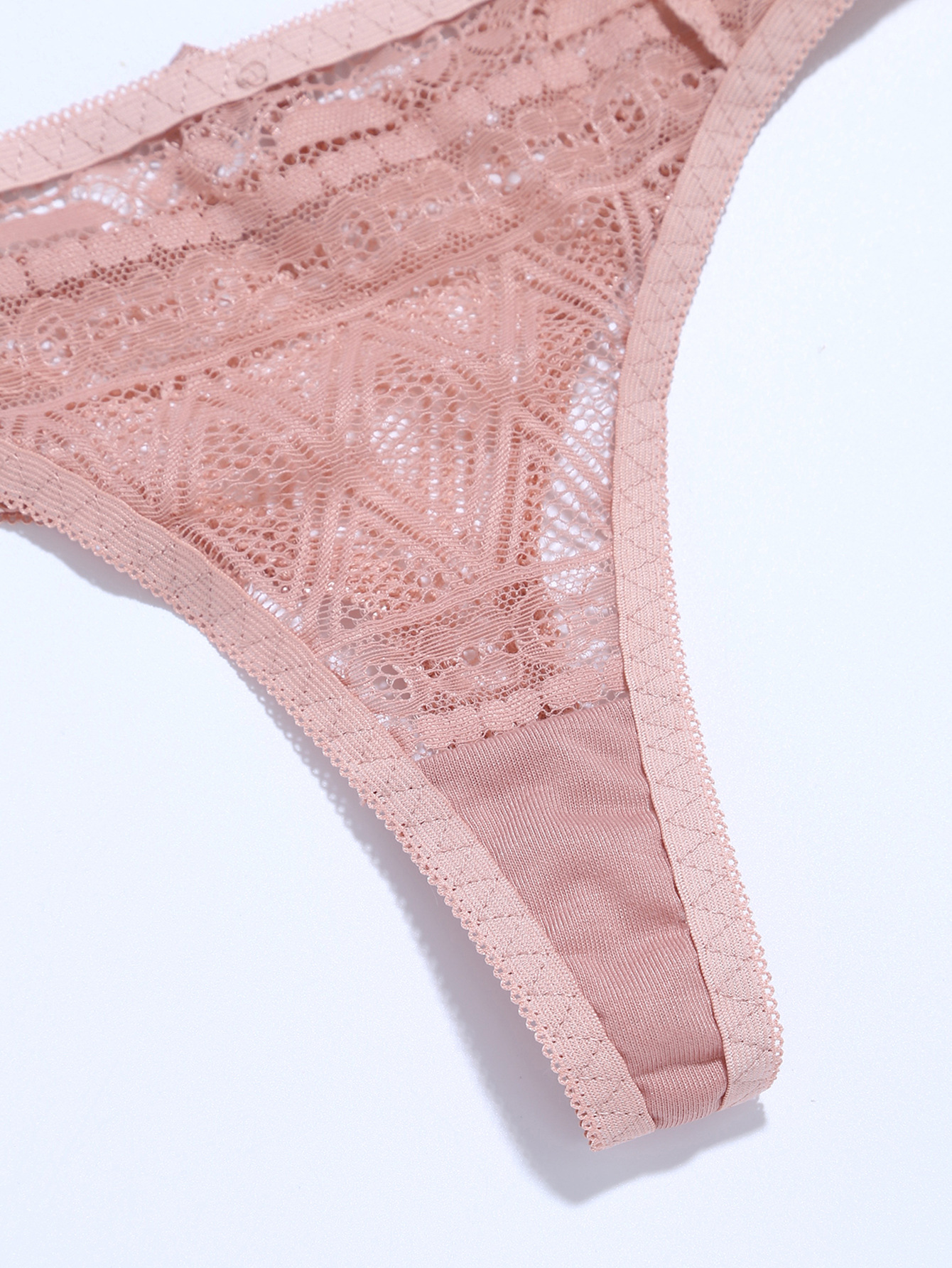 Sexy set podprsenek a tang, dámské krajkové spodní prádlo, styl Pure Desire_voghion.com