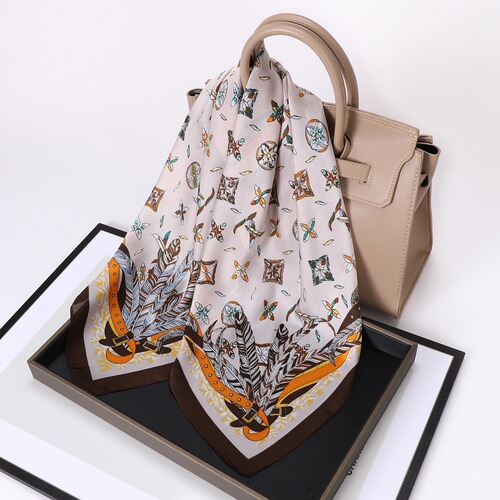 70 small square scarf V Korean style high-end letter printed silk scarf Women's professional scarf satin scarf wholesale