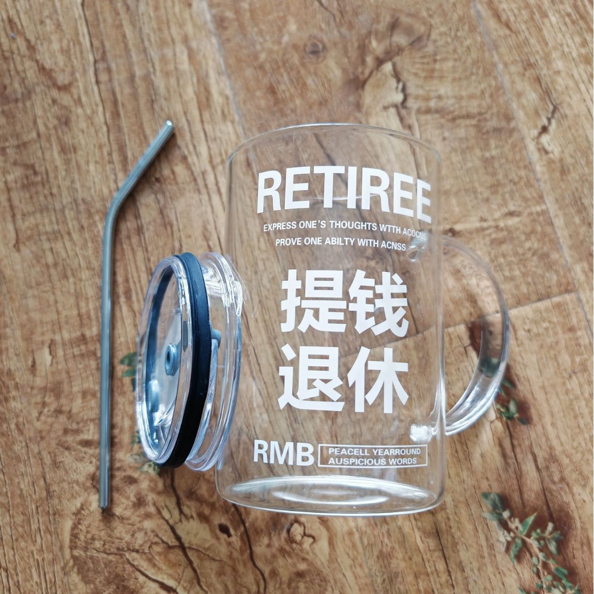 Resistente al calor ins Internet celebridad de gran capacidad de alta temperatura de vidrio borosilicato resistente elevar taza de agua con tapa y paja taza al por mayor