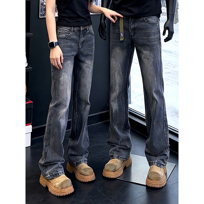 Black and gray low-rise flared jeans for men with lightning pattern design, 2026 style, with flap pockets, slim fit and flattering bell-bottom design