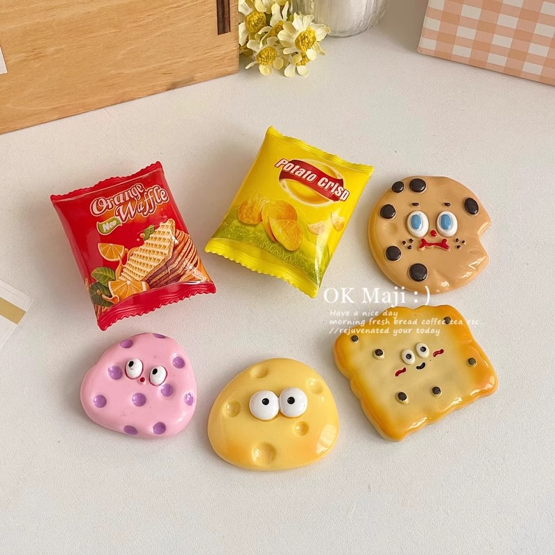 2025 New High-Looking Internet Celebrity Refrigerator Magnets Cute Decoration Creative Food Magnetic Stickers Cartoon Snack Magnets