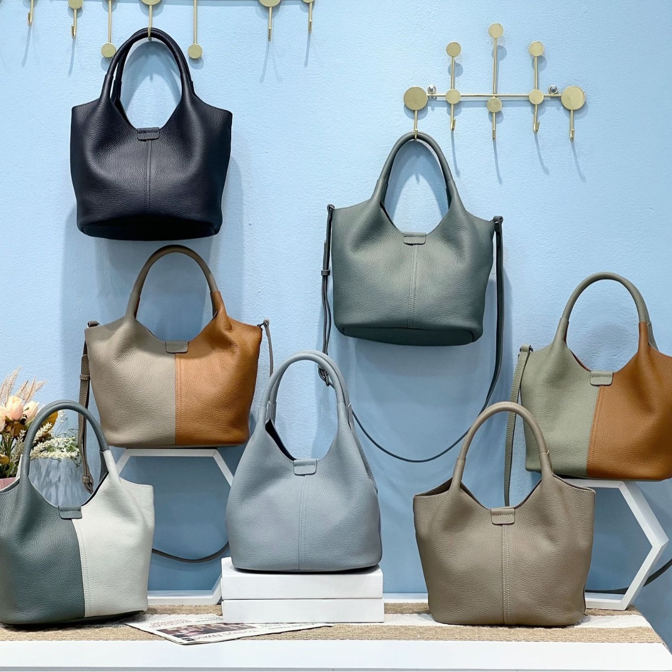 Gemüsekorb aus echtem Leder für Frauen im Jahr 2024, neues Nischendesign, leichter Luxus, hochwertige Textur, handgehalten_voghion.com