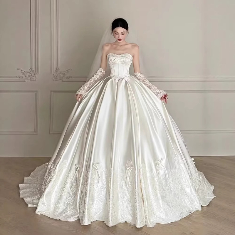 Strapless Satin Wedding Dress for Brides 2026 New Style Main Dress with a Light Luxury Feel, Simple Design, and Long Train